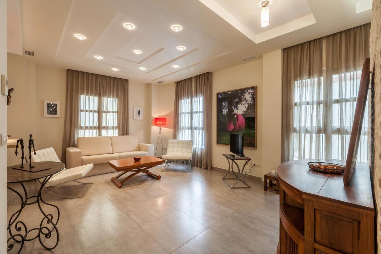 Apartamento Con Encanto En El Barrio De Santa Cruz เซบีญา ภายนอก รูปภาพ