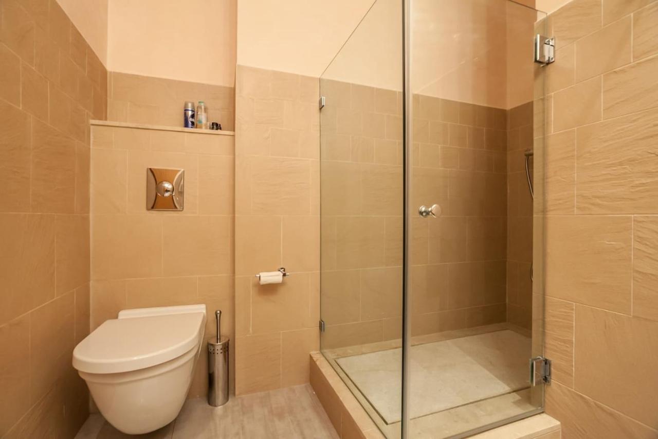 Apartamento Con Encanto En El Barrio De Santa Cruz เซบีญา ภายนอก รูปภาพ